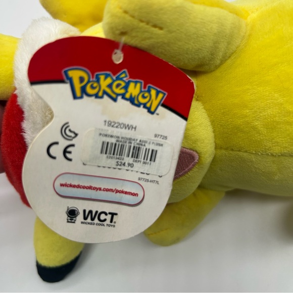 Pokemon Pikachu Holiday Plush 10" with tags used 2019 WCT WICKED COOL TAG - Picture 6 of 14